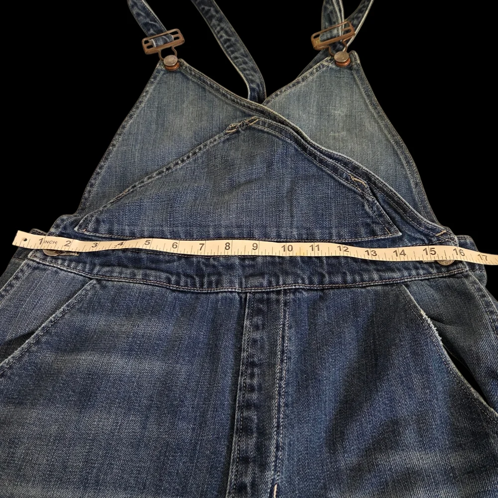 Women's GAP 1969 Blue Denim V-Neck Bib Overalls. Size 28R. Full length. - Picture 13 of 16